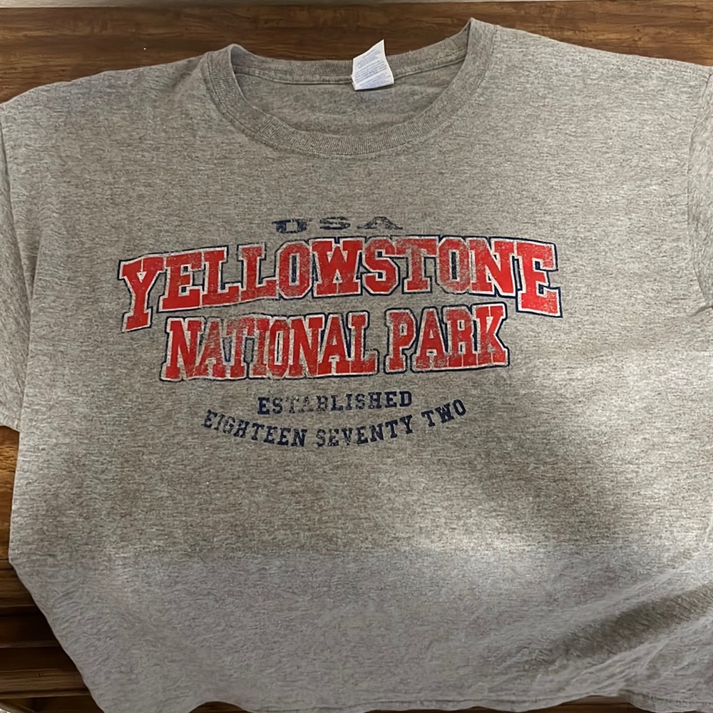 Vintage Yellowstone T Shirt